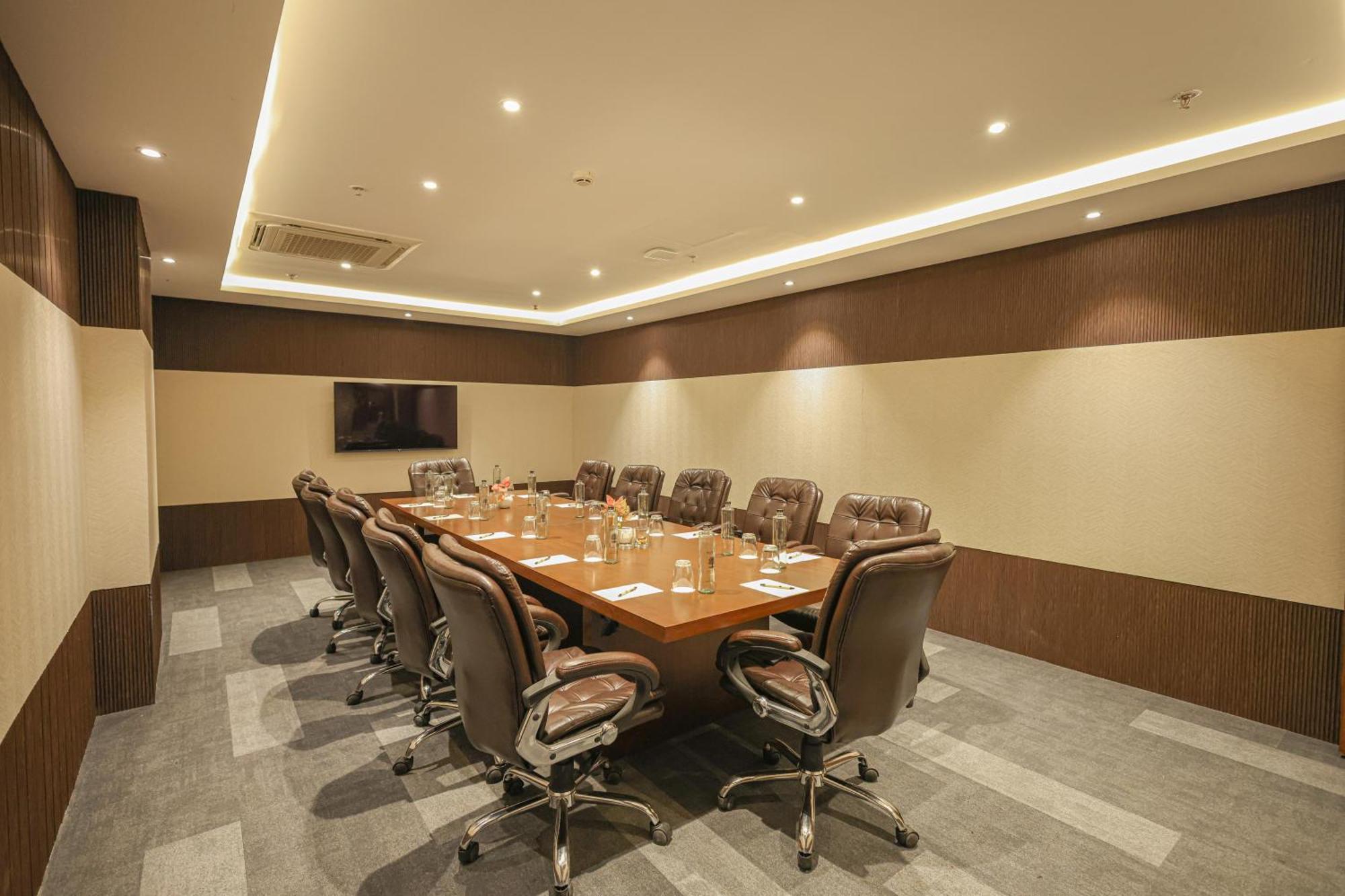 Rhythm Gurugram Hotel & Suites, Sohna Road Gurgáon Exteriér fotografie