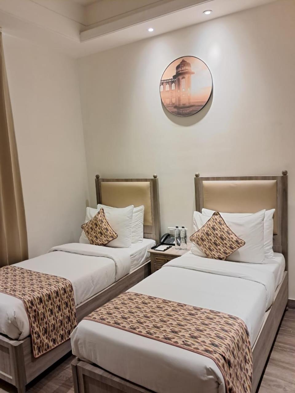 Rhythm Gurugram Hotel & Suites, Sohna Road Gurgáon Exteriér fotografie